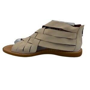 Born Iwa Leather Gladiator Sandals Cream Woven Back Zip Flat Boho Women 8M READ